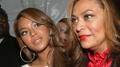 Przyrodni brat Beyoncé mieszka w przyczepie, a ona kupiła najdroższy dom w Kalifornii