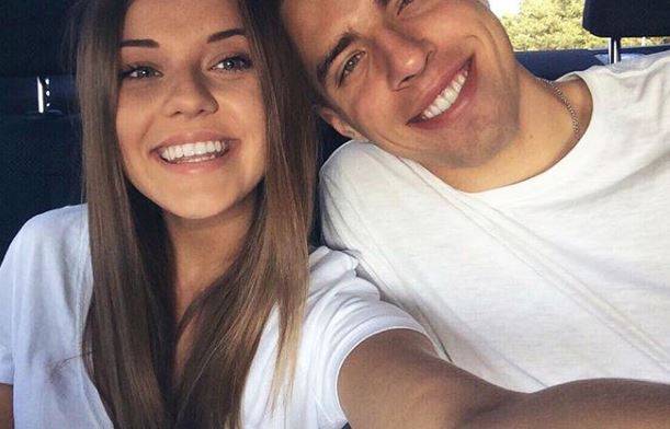 Poznajcie dziewczynę Jana Bednarka! To piękna fotomodelka