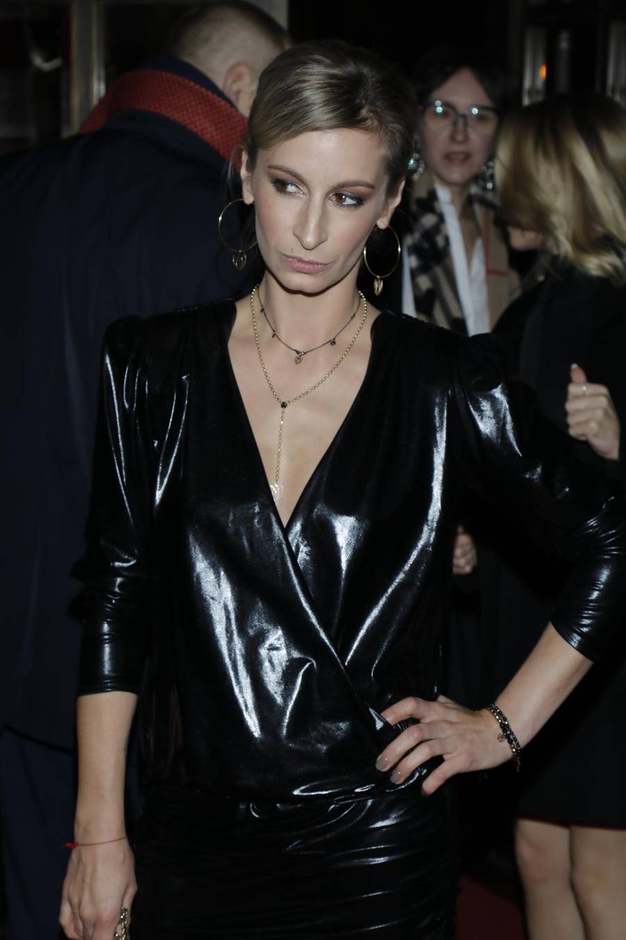 RÓŻE GALI: Piękna Cielecka, Kamil Nożyński z PARTNERKĄ, wkurzona Schejbal (CZĘŚĆ I)