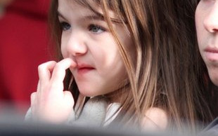 Suri Cruise strzeliła focha