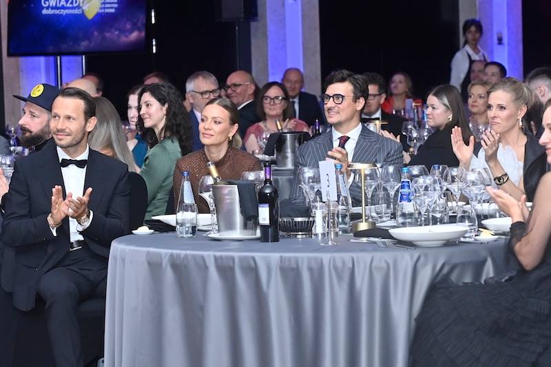 XVI edycja Plebiscytu “Gwiazdy Dobroczynności”! Zakochani Mateusz Damięcki z żoną, Kasia Moś z ukochanym, Olga Bołądź