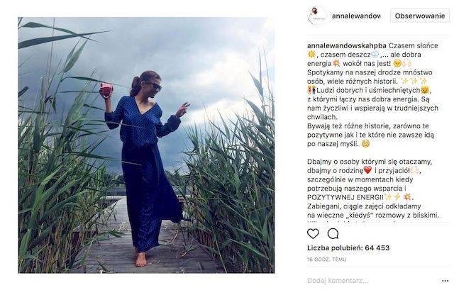 Anna Lewandowska pokazała BRZUCH! Fani: Co za chudzina!