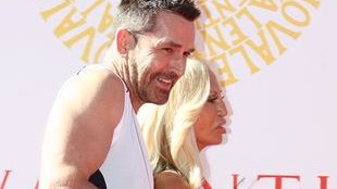 Rupert Everett nie chce adoptować