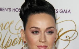 Jeśli nie chcesz poczuć zazdrości, nie oglądaj sukienki Katy Perry (FOTO)