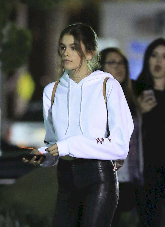 15-letnia Kaia Gerber zmieszana z błotem za PÓŁNAGIE zdjęcie na Insta!