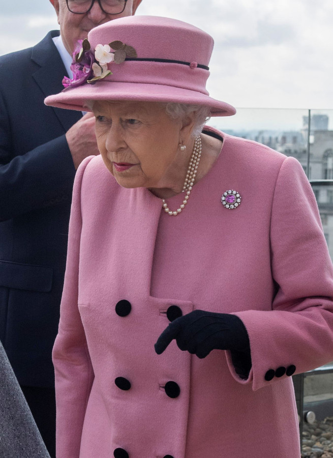 Królową Elżbietą - być tyle lat w takiej formie...