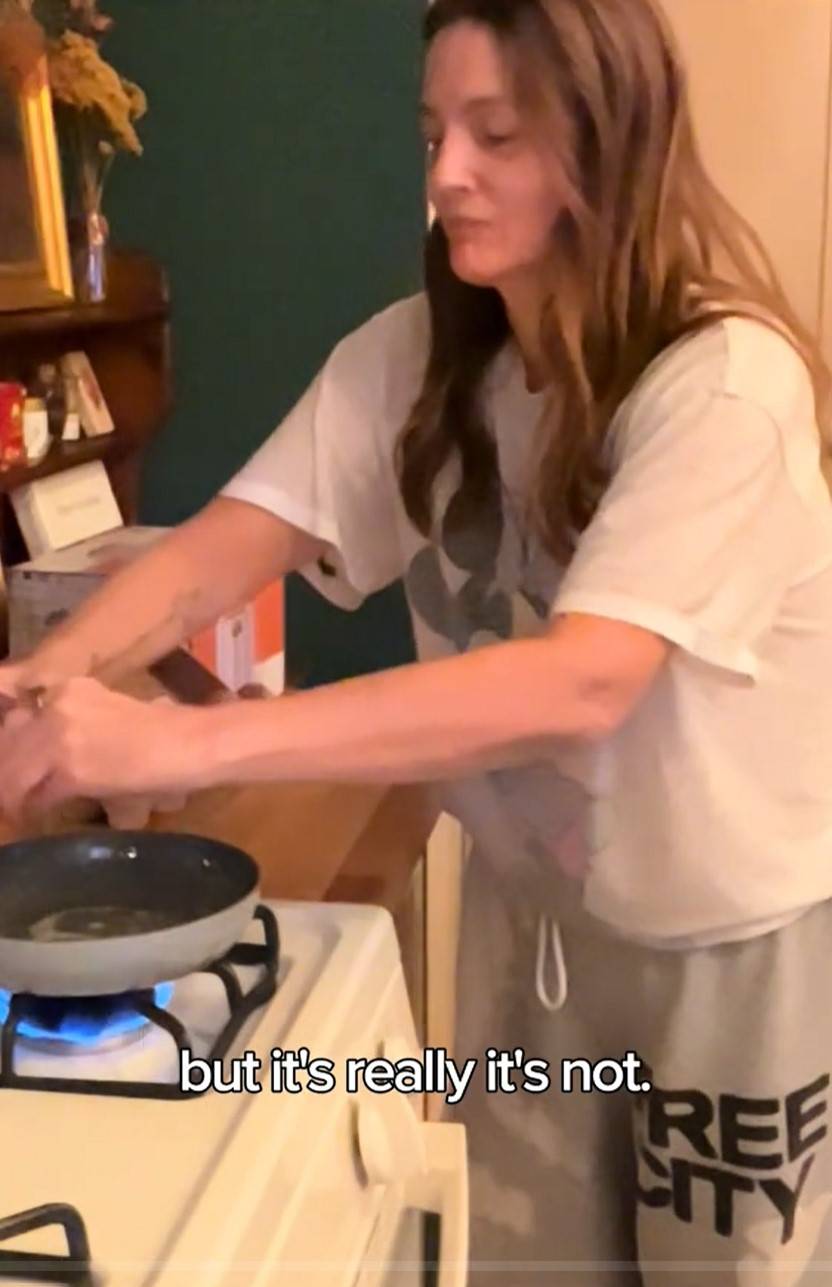 Fani zwariowali na punkcie “normalnego i zwyczajnego” nowojorskiego domu Drew Barrymore!