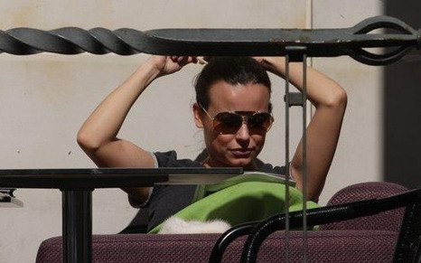 Anna Mucha wygrzewa się w wiosennym słońcu (FOTO)