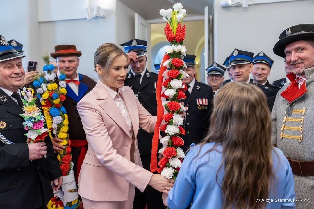 Marta Nawrocka w Niedzielę Palmową, fot. Instagram