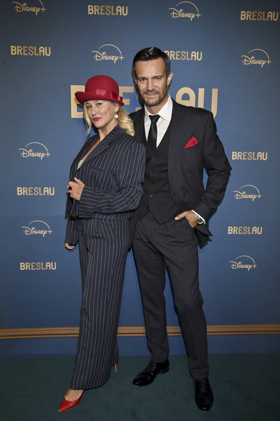 Wysyp gwiazd na premierze serialu “Breslau”! Ekstrawagancka Olga Bołądź, Agata Kulesza, Maria Dębska, Koroniewska