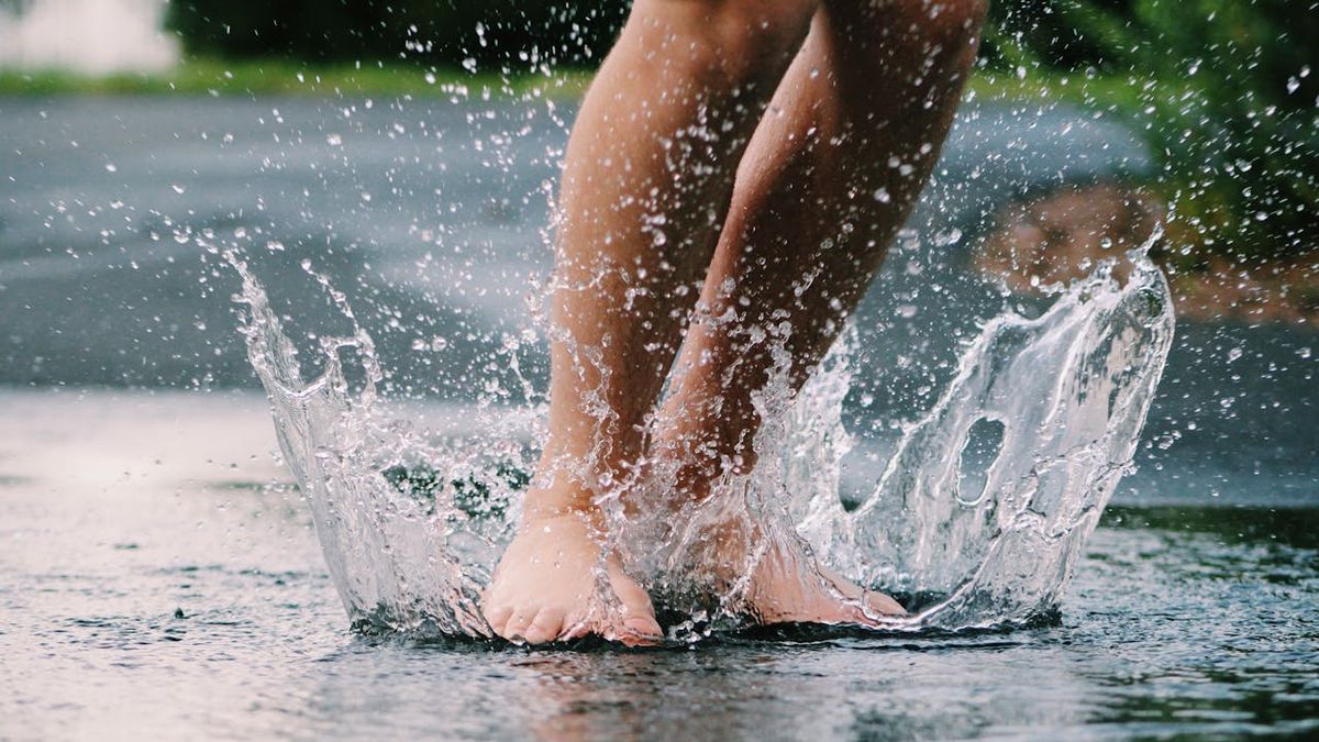 Żylaki kończyn dolnych – skąd się biorą i jak sobie z nimi radzić?