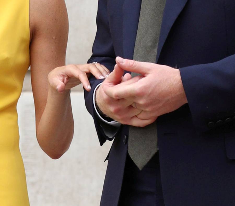 Księżna Meghan nie stosuje się do zaleceń królowej Elżbiety