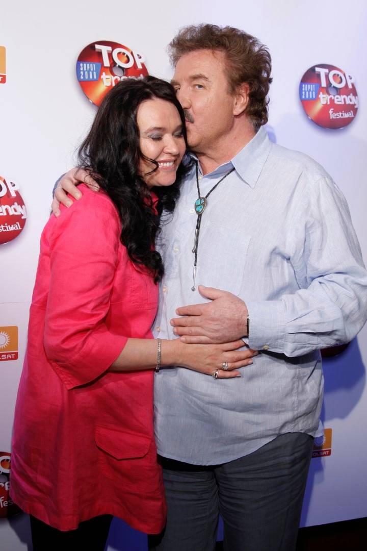 Cztery śluby, rozwód i miłość aż do śmierci. Historia Krzysztofa i Ewy Krawczyk