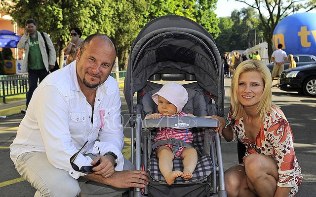 Piotr Gąsowski z rodziną – całą rodziną (FOTO)