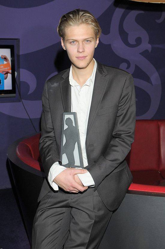 Piękny i utalentowany Kuba Gierszał