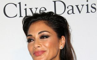 Nicole Scherzinger pokazała SUTKI na imprezie przed Grammy!