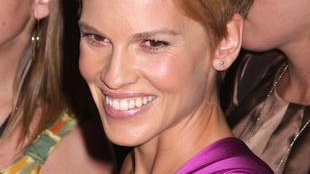 Hilary Swank zoperowano guza.