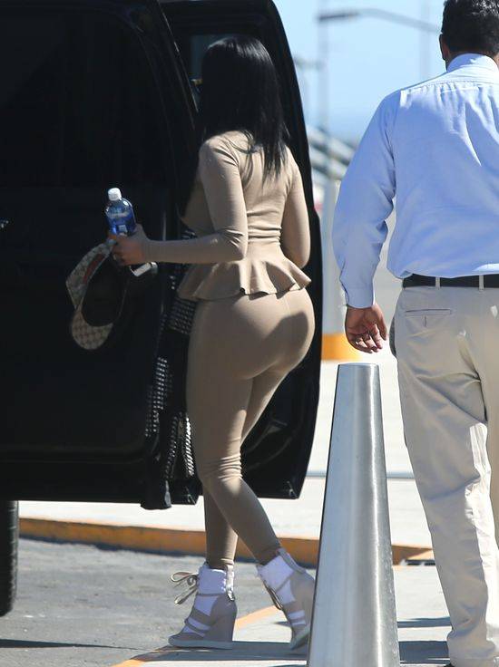 Szalone stylizacje Nicki Minaj