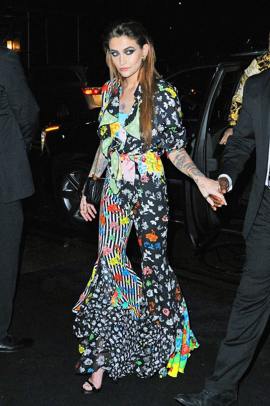 Baldwin, Hadid, Ratajkowski na pokazie VERSACE