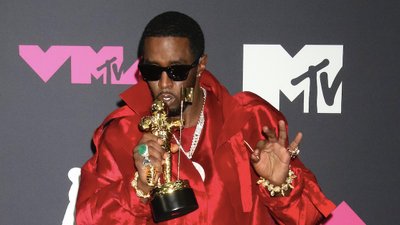 P. Diddy i 2 innych celebrytów (kobieta i mężczyzna) mieli zgwałcić 13-latkę na afterparty po MTV VMA