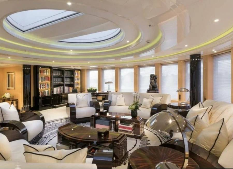 Wyciekły zdjęcia wnętrz jachtu Kulczyka. Luksus to za mało powiedziane (FOTO)