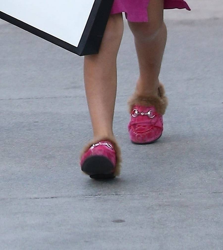 Penelope Disick (6 l.) w butach za 1,5 tysiąca spaceruje z torbą Gucci (ZDJĘCIA)