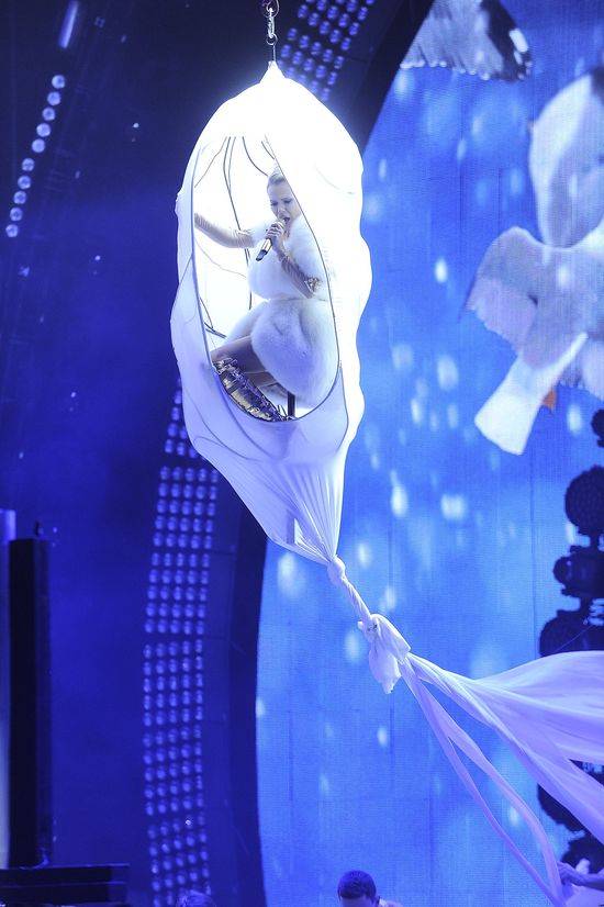 Doda podczas Sylwestra z Polsatem 2014/2015