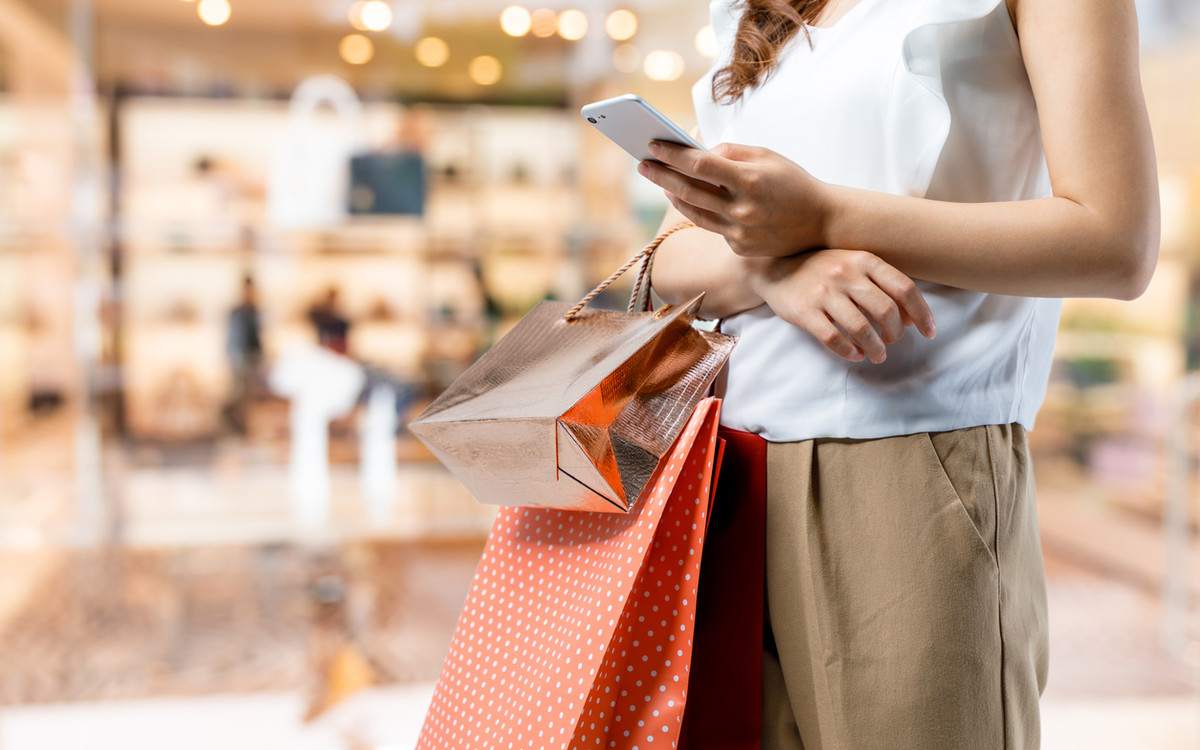 Smart shopping w nowym wydaniu – kup stacjonarnie i….zapłać później