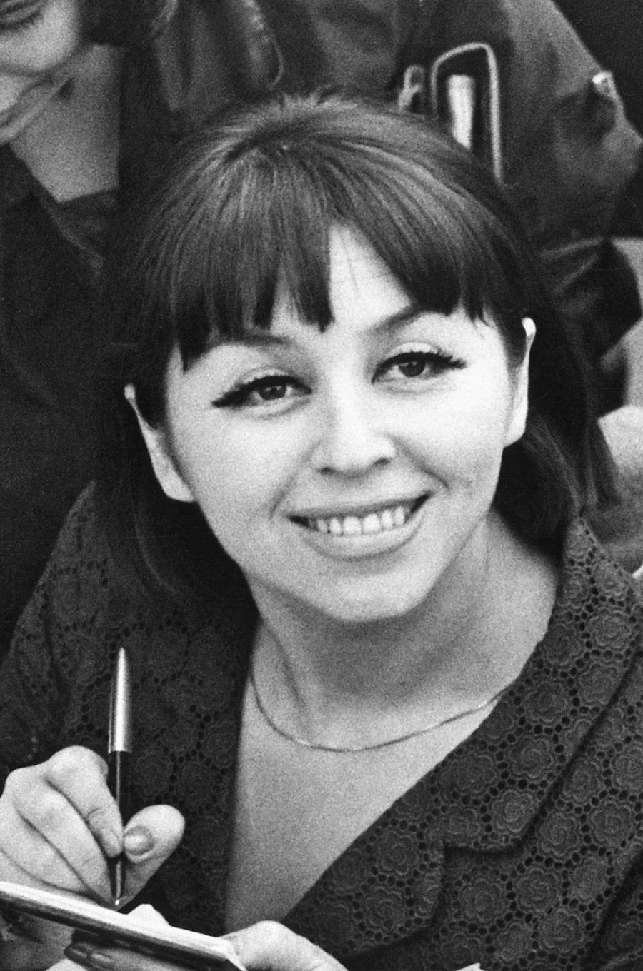 "Bo we mnie jest seks" - kim była największa ikona polskiej popkultury, Kalina Jędrusik?