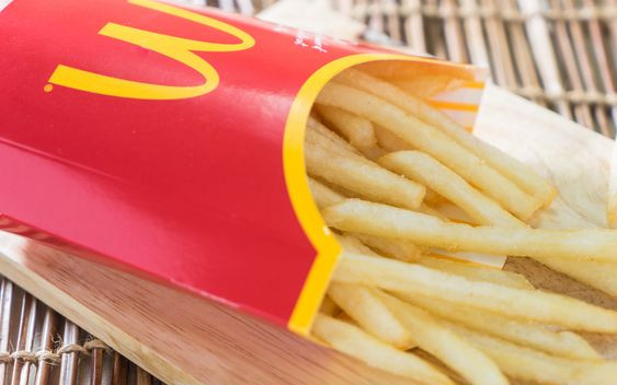 Tak McDonald’s oszukuje klientów?