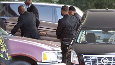 Rodzina pożegnała Bobbi Kristinę Brown (FOTO)