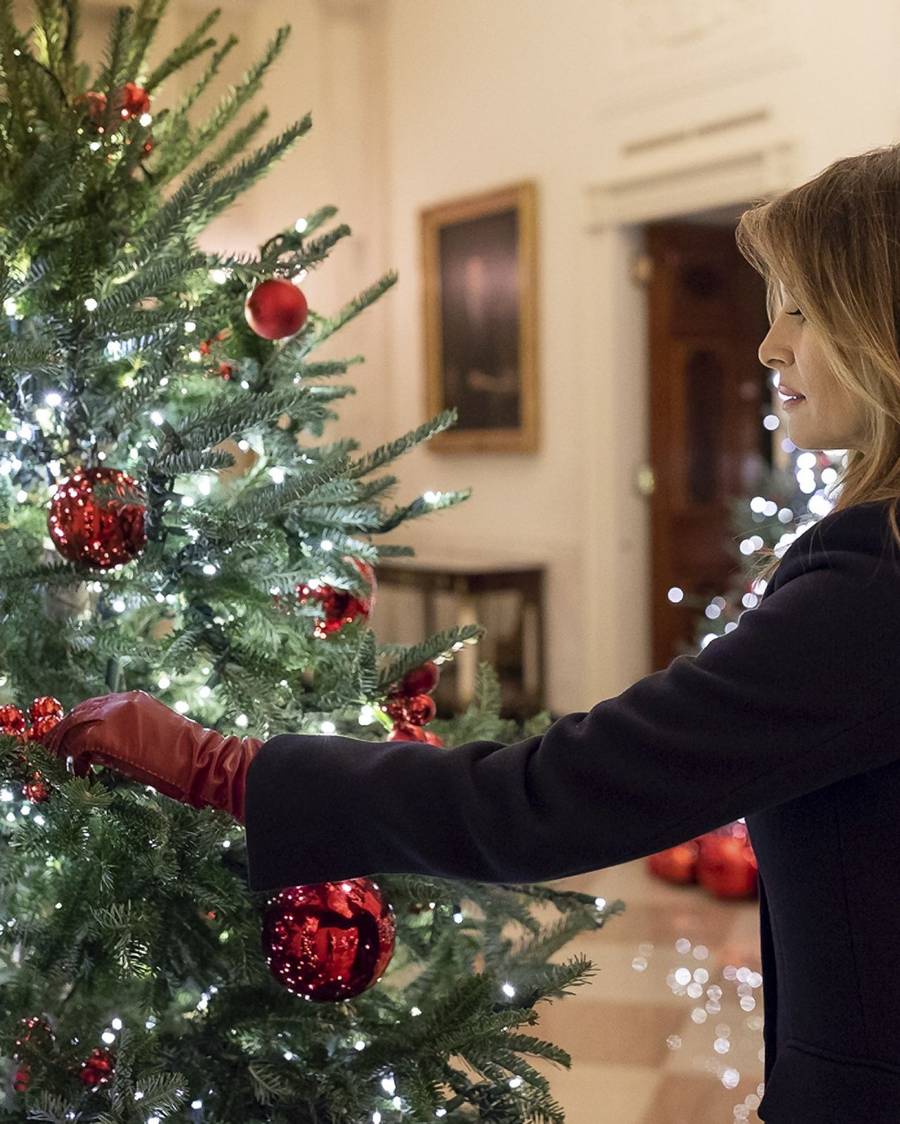 Melania Trump pokazała świąteczne dekoracje w Białym Domu