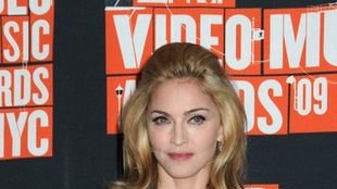 Madonna  w duecie z Janet Jackson dla Michaela