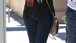 Niebieski biustonosz Seleny Gomez (FOTO)