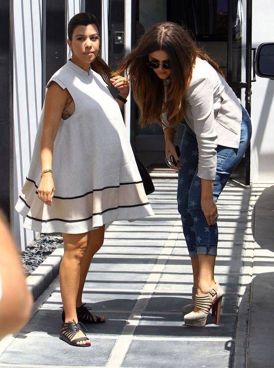Styl ciężarnej Kourtney Kardashian