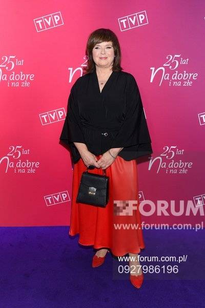 ak zmieniła się słynna siostra Bożenka. Edyta Jungowska pojawiła się na salonach