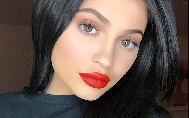 Ciężarna Kylie Jenner wyprawiła Święto Dziękczynienia