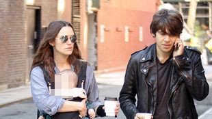 Przed ciążą nie założyłaby takich spodni (FOTO)