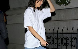 Konkurentka Kendall Jenner chwali się tym, co ma najlepsze (FOTO)