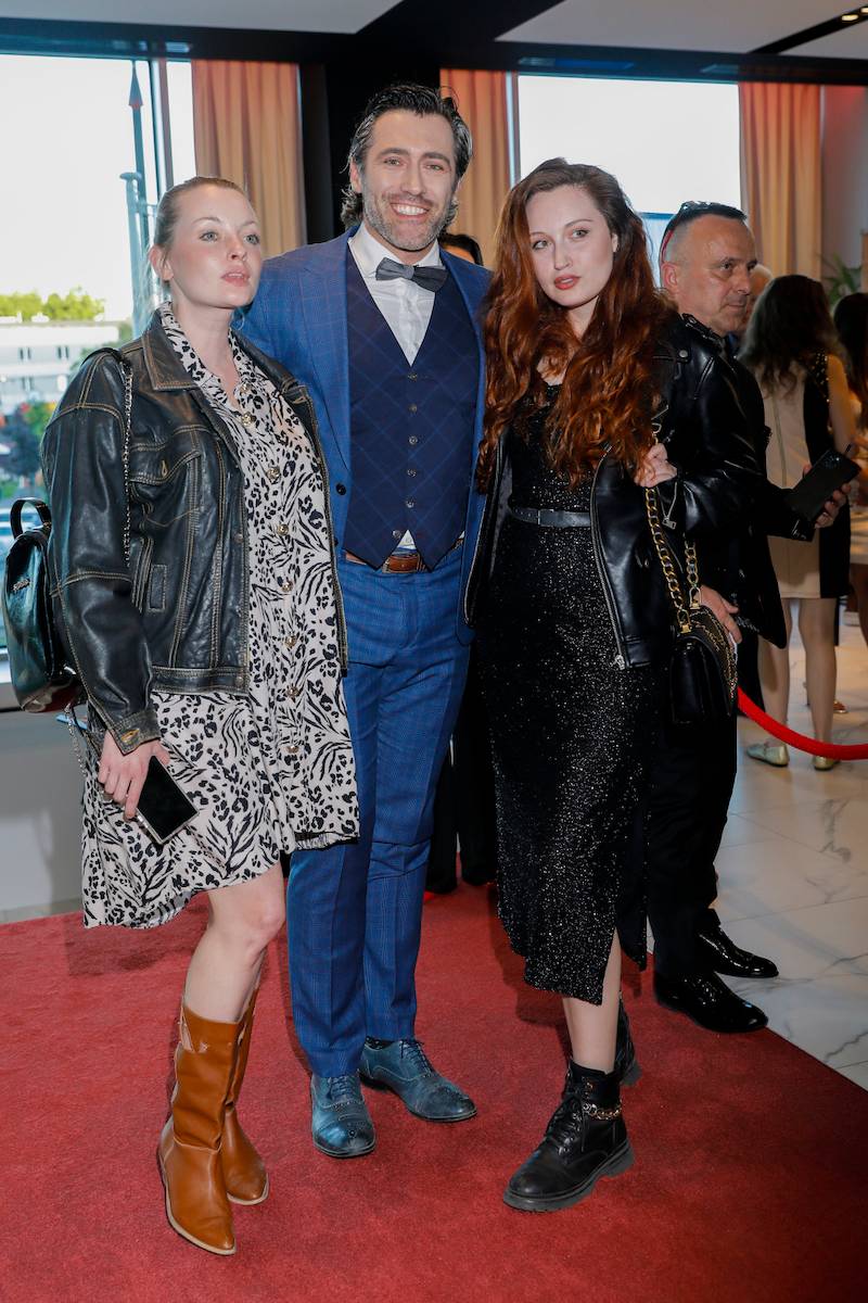 Celebryci na evencie marki biżuteryjnej. Jacek Rozenek z partnerką, dawno niewidziana Paulina Smaszcz