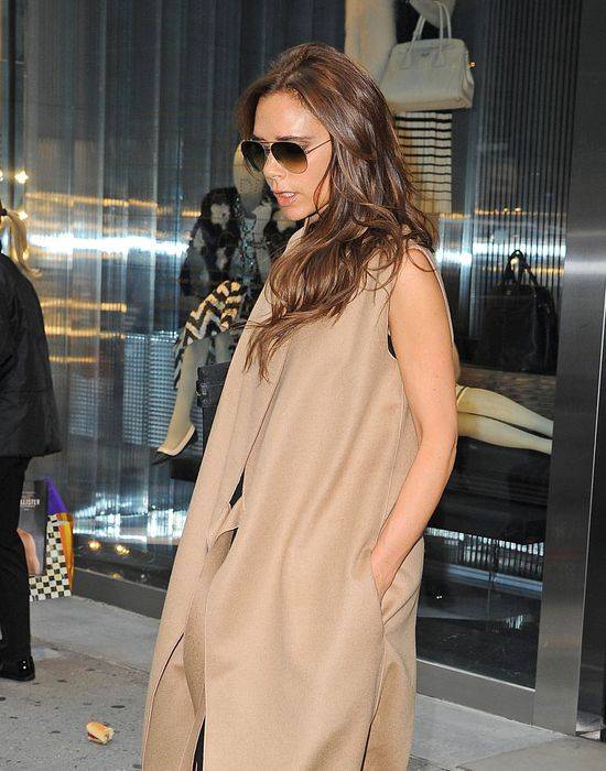 Victoria Beckham przed salonem Prady w Nowym Jorku