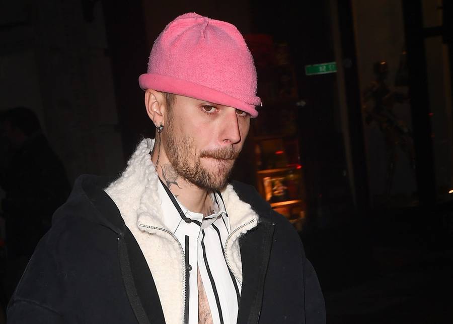 Bieberowie pierwszy raz widziani z dzieckiem na mieście! Internauci zbulwersowani tym, co ich spotkało