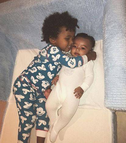 Chicago  West skończyła ROK – jak się zmieniała?