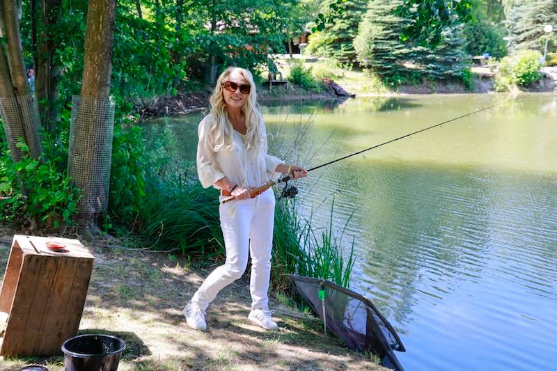 Kto w tym roku z AKTORÓW złowił największą rybę? Jacek Rozenek z ukochaną, Jarosińska, Małgorzata Sadowska…