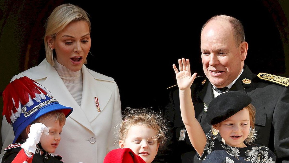 Książę Albert II z rodziną