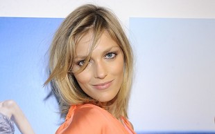 Anja Rubik pójdzie do ślubu w garniturze?