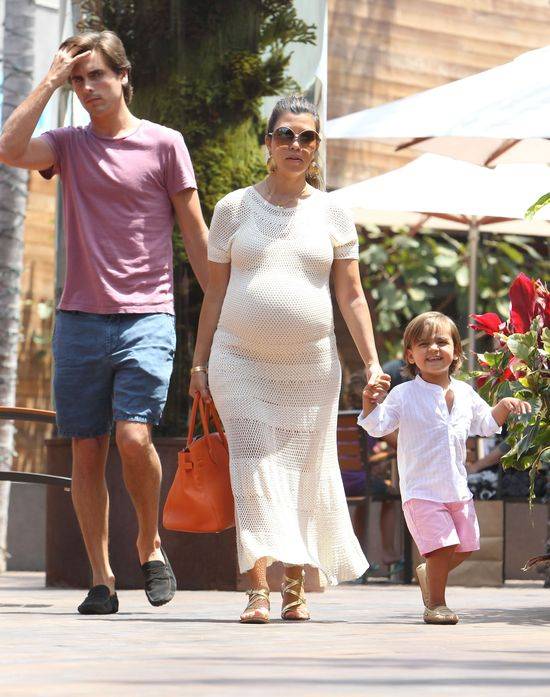 Styl ciężarnej Kourtney Kardashian