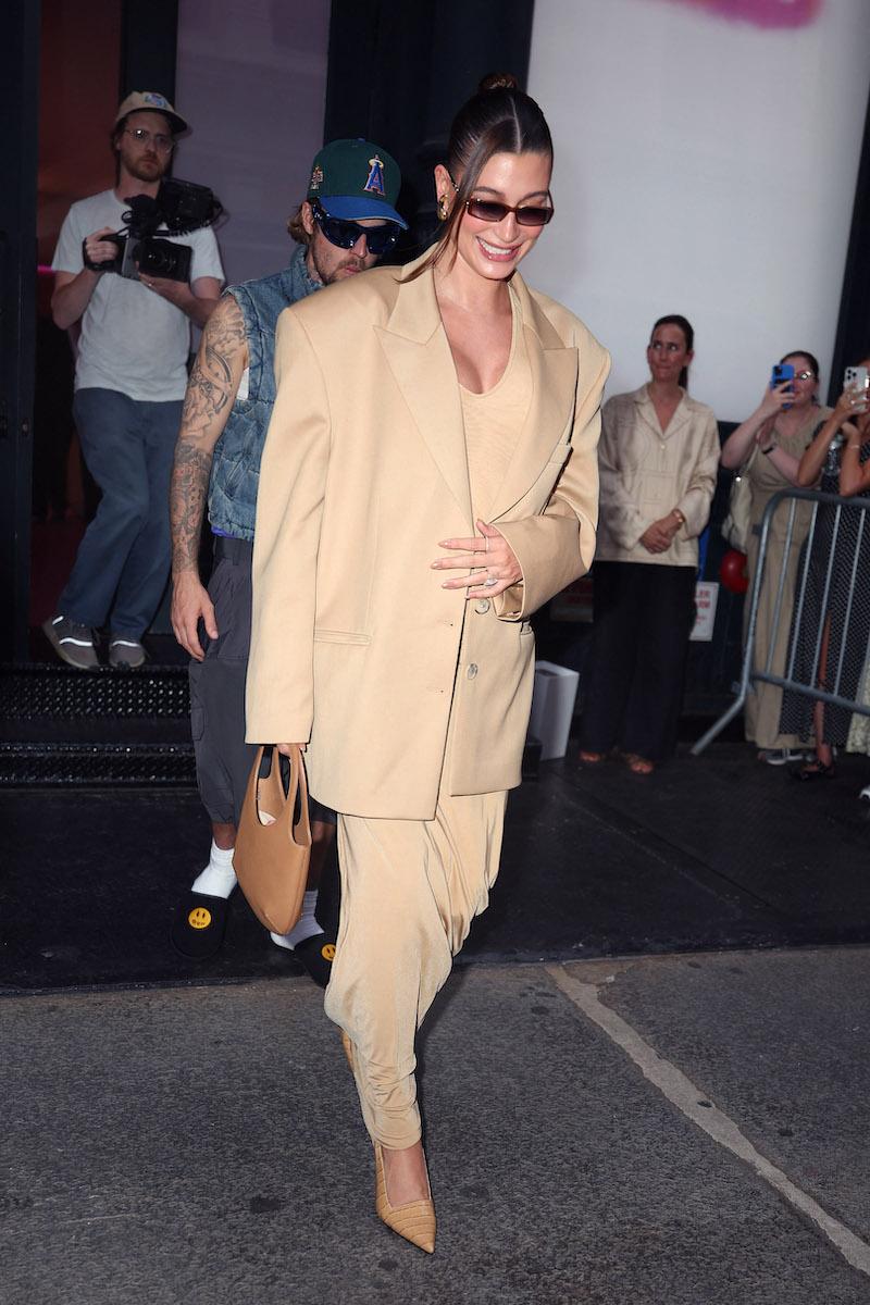 Hailey Bieber, fot. FORUM.