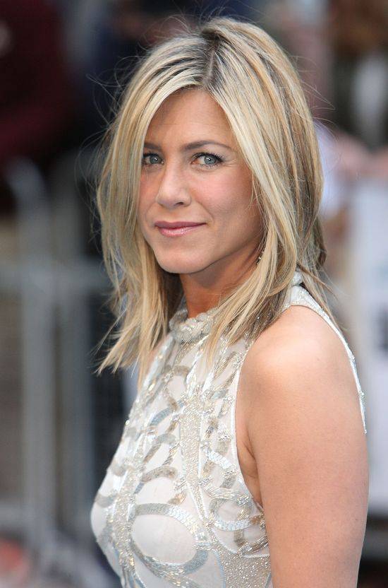 Fryzury Jennifer Aniston