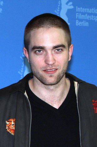 robert-pattinson-R1